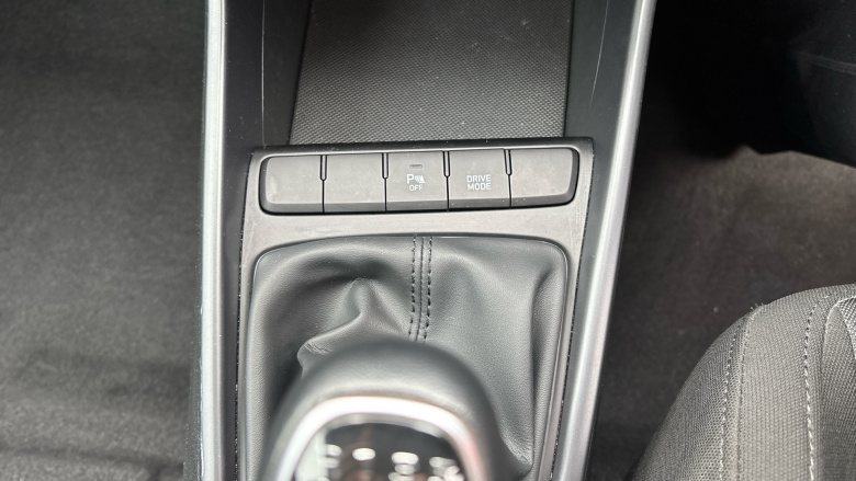 Hyundai i20 1.0T GDi 48V MHD SE Connect 5dr Petrol Hatchback